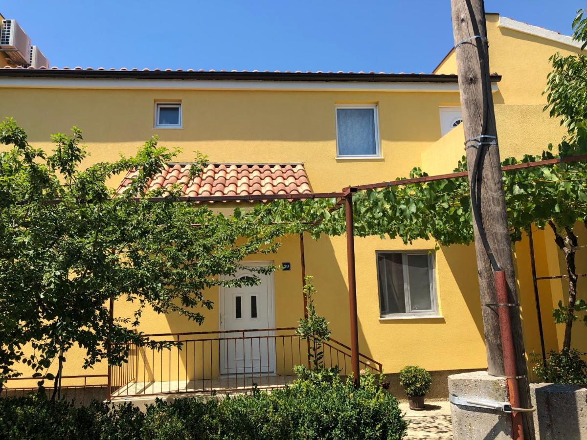 Apartmani Bm بيوغْغاد نا موغو المظهر الخارجي الصورة